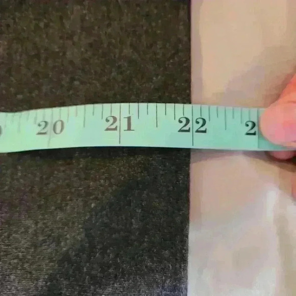 Banana Republic | Grey Jersey like Skirt with Buttons Down the Front, Size 0 - Picture 6 of 6